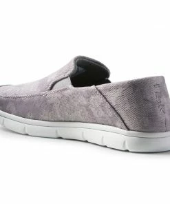 Huk Running Lakes Performance Brewster Mens